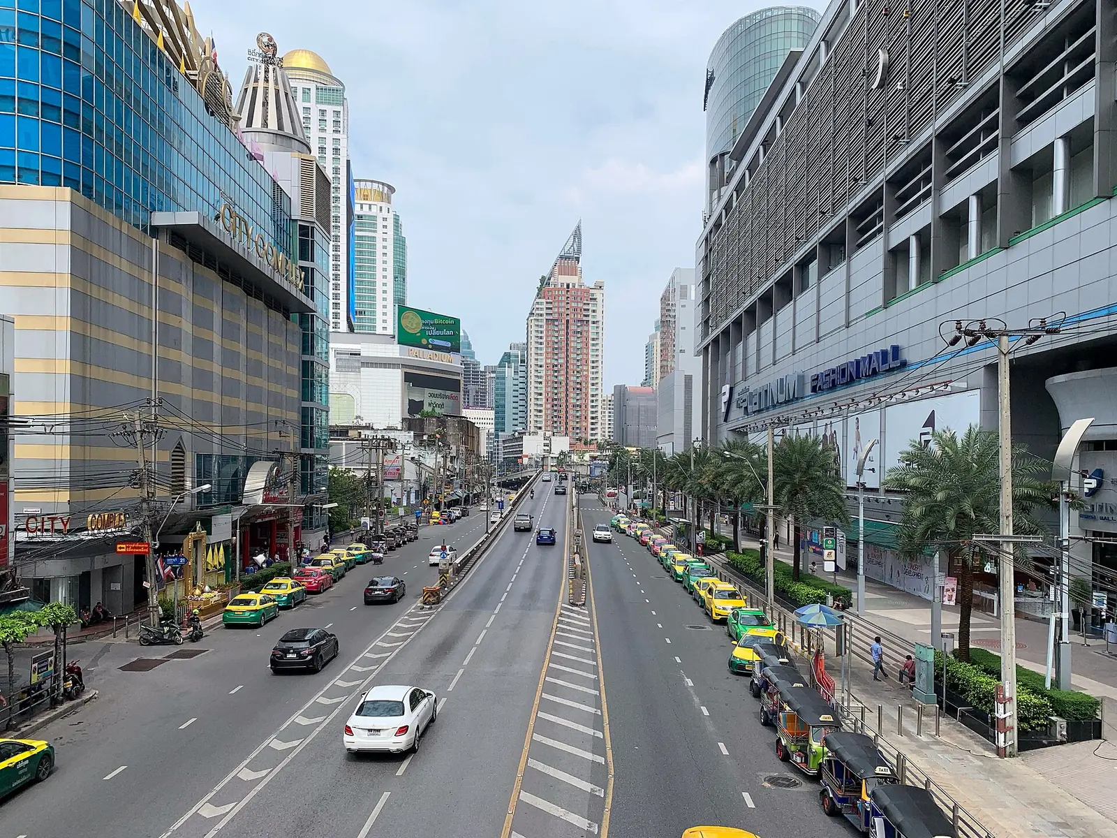 Phetchaburi Road in Bangkok lined with office towers and traffic